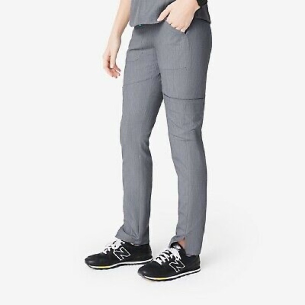 Figs kochi scrub pants size small